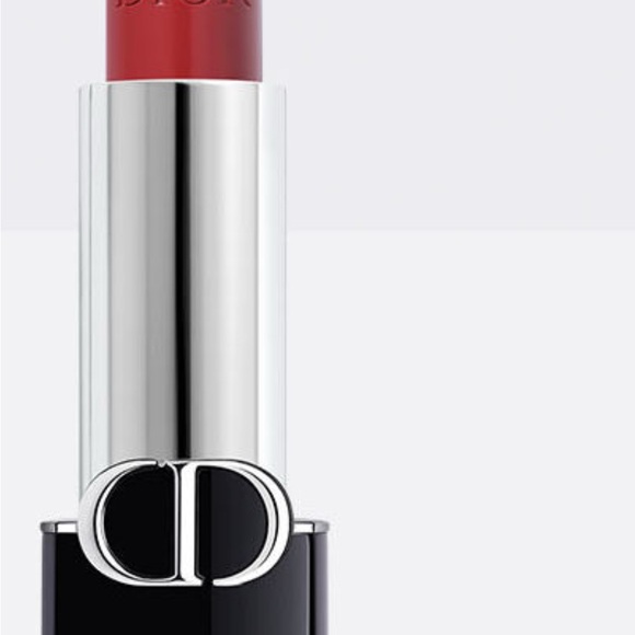Absolutely gorgeous authentic red colors limited edition Dior 3 lipsticks set. - Picture 10 of 11